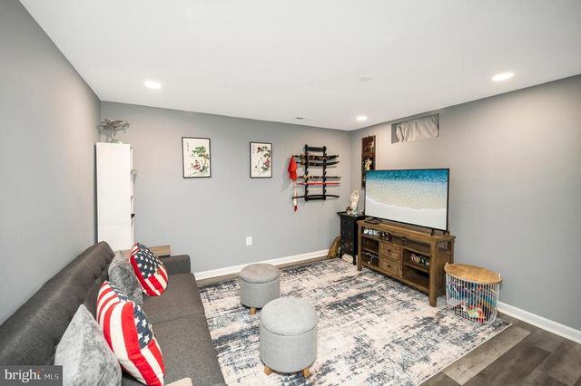 6808 ROBNEL CT, Fredericksburg, VA 22407