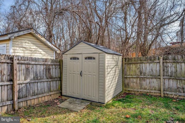 6808 ROBNEL CT, Fredericksburg, VA 22407