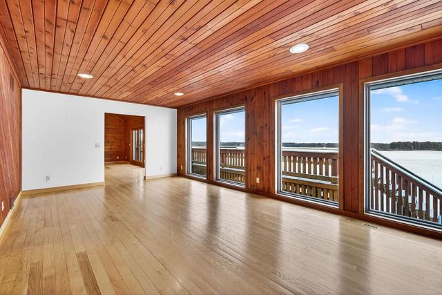 S4166 Crawford Street, Baraboo, WI 53913