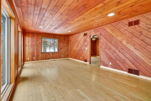 S4166 Crawford Street, Baraboo, WI 53913