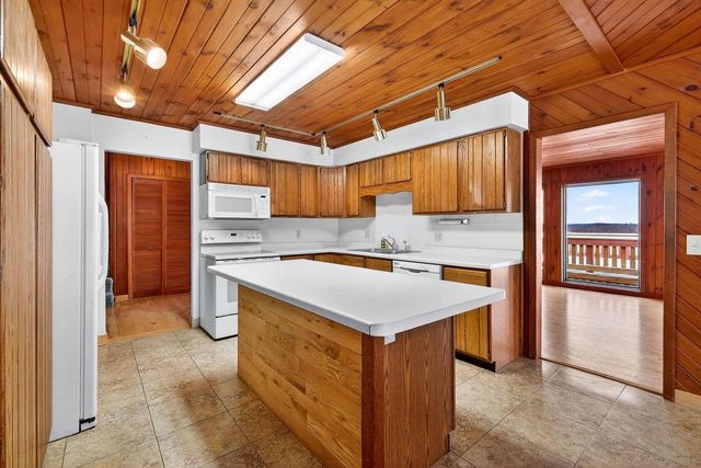 S4166 Crawford Street, Baraboo, WI 53913