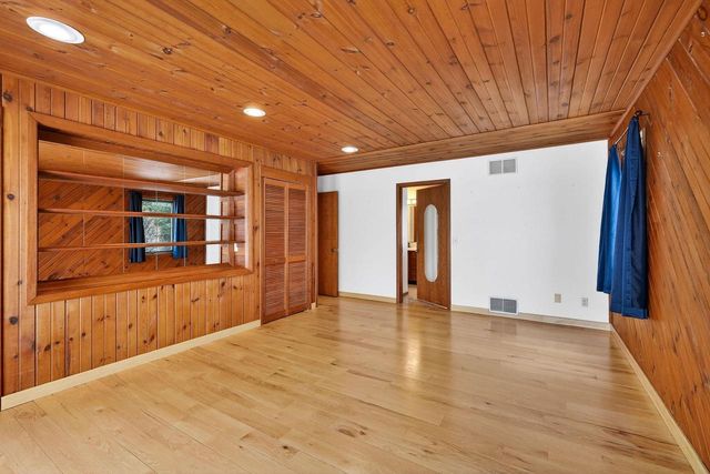 S4166 Crawford Street, Baraboo, WI 53913