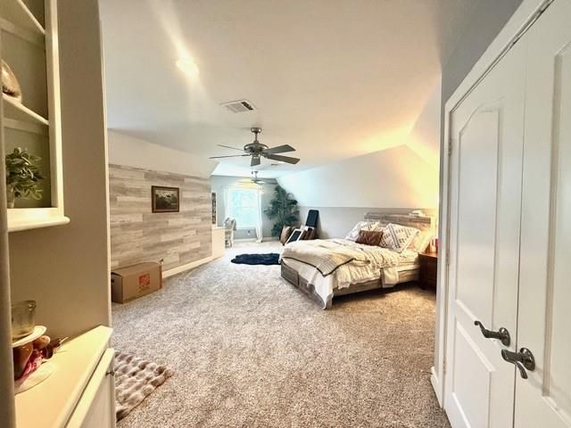 211 Wedgewood Drive, Montgomery, TX 77356