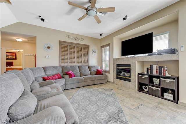 2745 Laguna Seca Avenue, Henderson, NV 89052