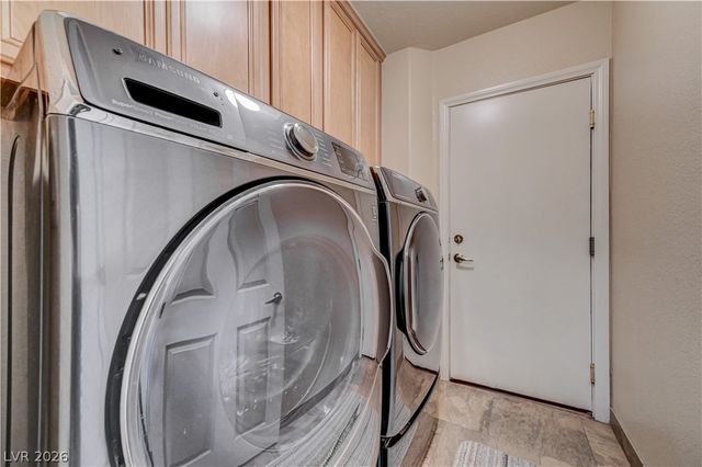 2745 Laguna Seca Avenue, Henderson, NV 89052