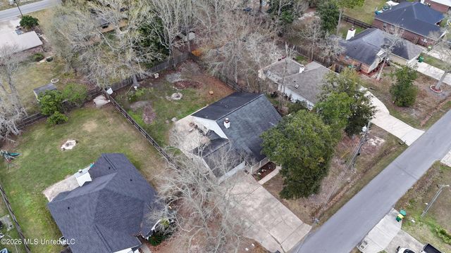 9208 Seahorse Avenue, Ocean Springs, MS 39564