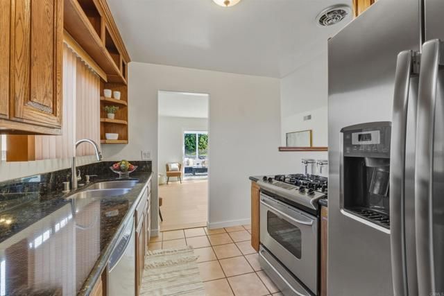 9909 Halberns Boulevard, Santee, CA 92071