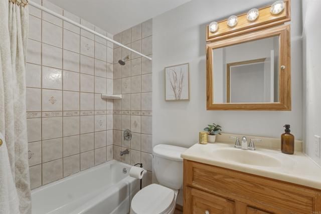 9909 Halberns Boulevard, Santee, CA 92071