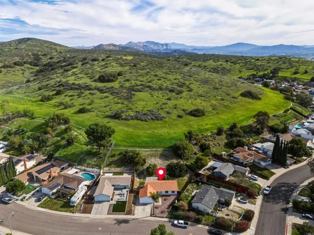 9909 Halberns Boulevard, Santee, CA 92071