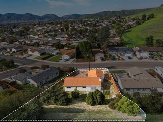 9909 Halberns Boulevard, Santee, CA 92071