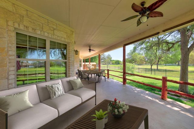147 Konahuanui LN, Bastrop, TX 78602