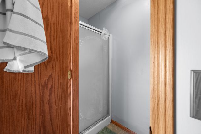 4327 REGENCY Place, Davenport, IA 52806