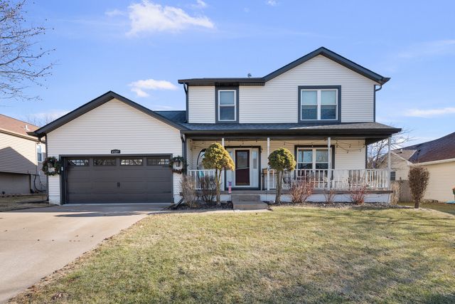 4327 REGENCY Place, Davenport, IA 52806