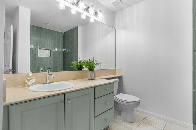 11740 St Andrews Place 304, Wellington, FL 33414