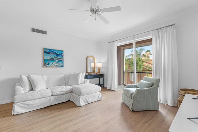 11740 St Andrews Place 304, Wellington, FL 33414