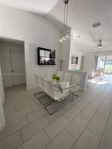 755 Sand Creek Cir 755, Weston, FL 33327