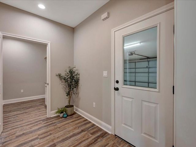 303 Schoolcraft Road, Lufkin, TX 75901