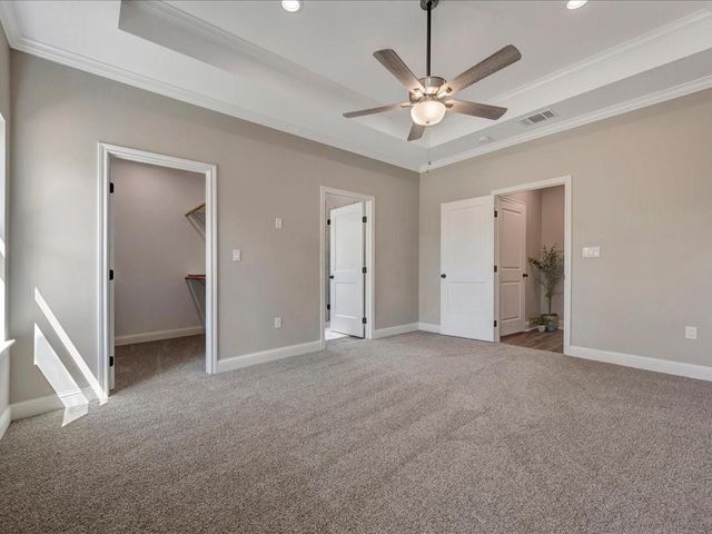 303 Schoolcraft Road, Lufkin, TX 75901