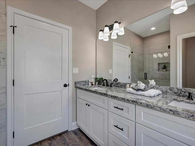 303 Schoolcraft Road, Lufkin, TX 75901