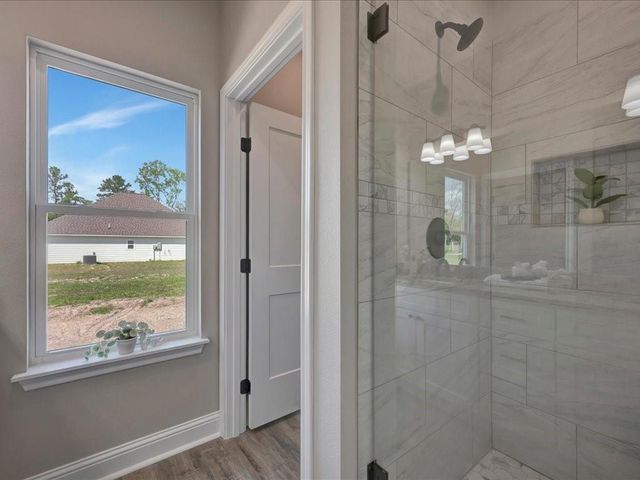 303 Schoolcraft Road, Lufkin, TX 75901