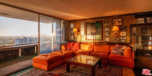 8787 Shoreham Drive 607, West Hollywood, CA 90069