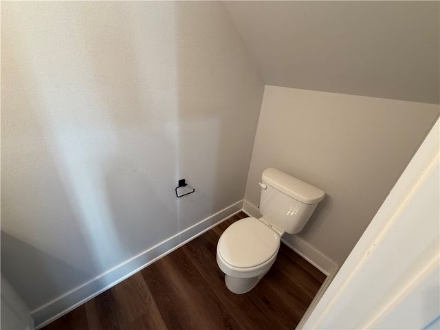 1043 S Laramie Heights, Fayetteville, AR 72704