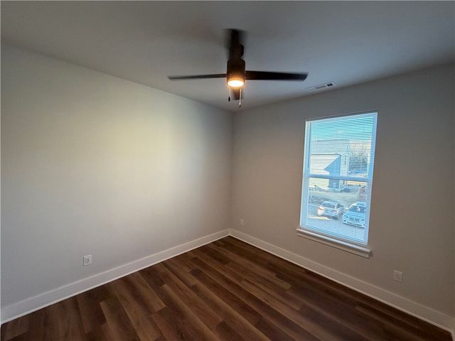 1043 S Laramie Heights, Fayetteville, AR 72704