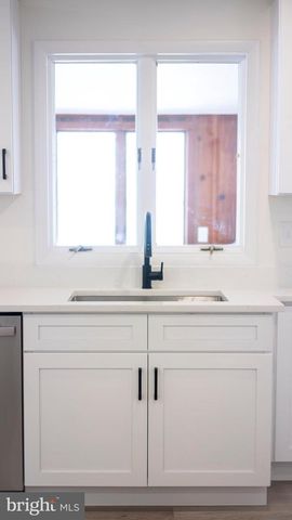 6152 PIGEON HILL RD, Spring Grove, PA 17362