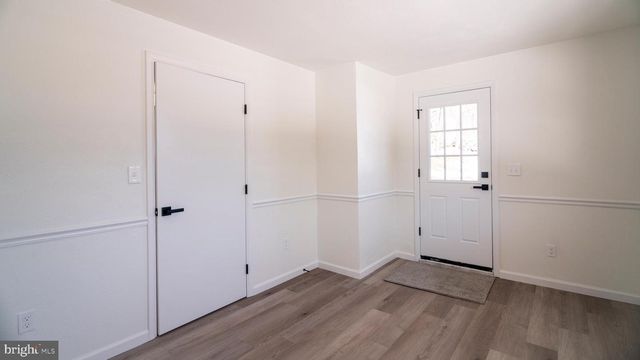 6152 PIGEON HILL RD, Spring Grove, PA 17362