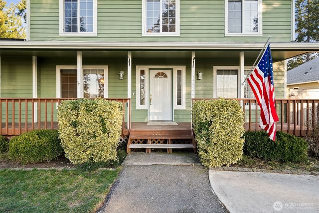 17346 Topaz Loop SE, Yelm, WA 98597