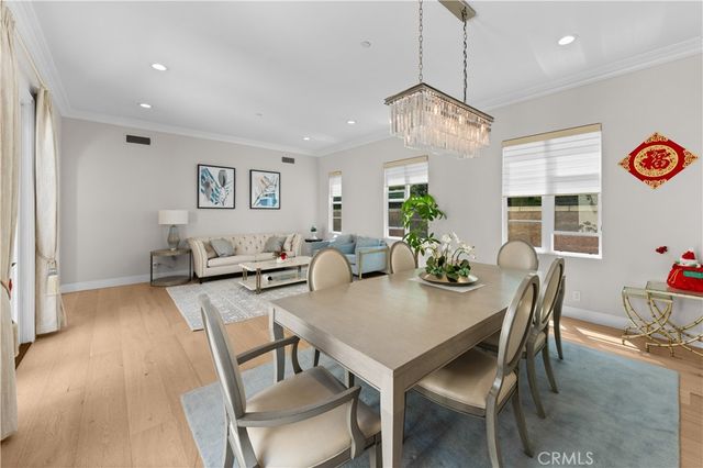 33 Trumpet Vine, Irvine, CA 92603