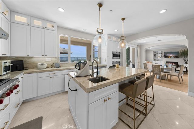 33 Trumpet Vine, Irvine, CA 92603