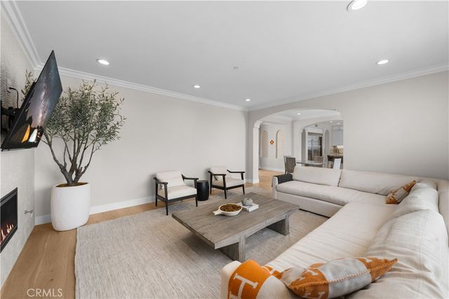 33 Trumpet Vine, Irvine, CA 92603