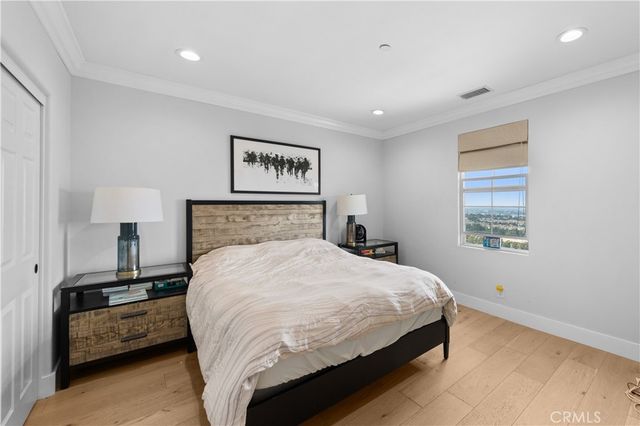 33 Trumpet Vine, Irvine, CA 92603