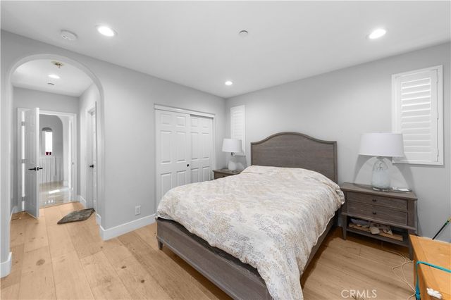 33 Trumpet Vine, Irvine, CA 92603