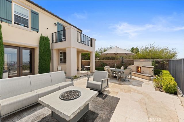 33 Trumpet Vine, Irvine, CA 92603