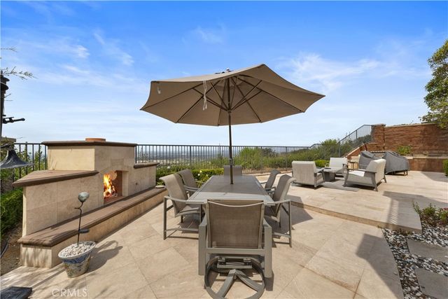 33 Trumpet Vine, Irvine, CA 92603