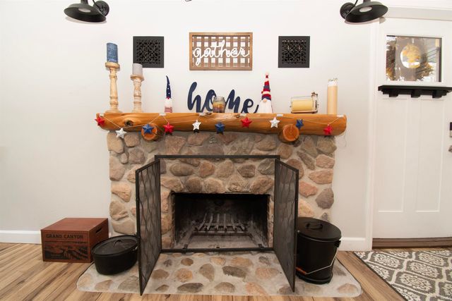 2008 E Riverside Drive, Warsaw, IN 46582