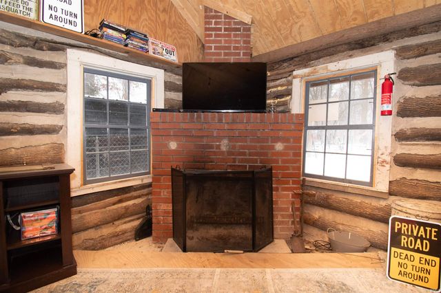 2008 E Riverside Drive, Warsaw, IN 46582