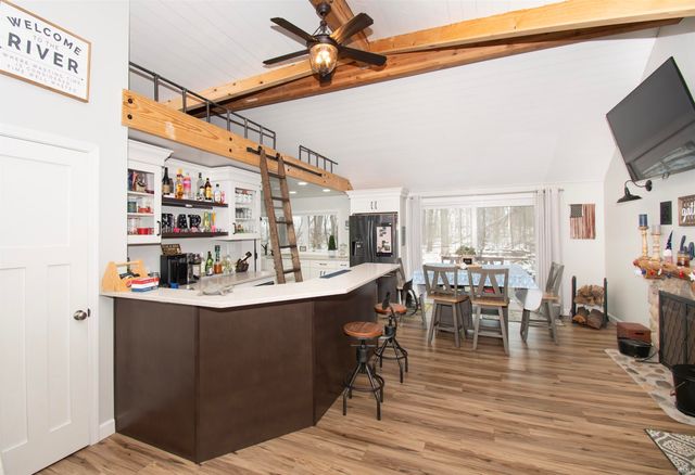 2008 E Riverside Drive, Warsaw, IN 46582