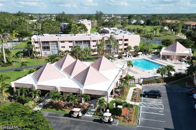 200 Turtle Lake CT 309, Naples, FL 34105