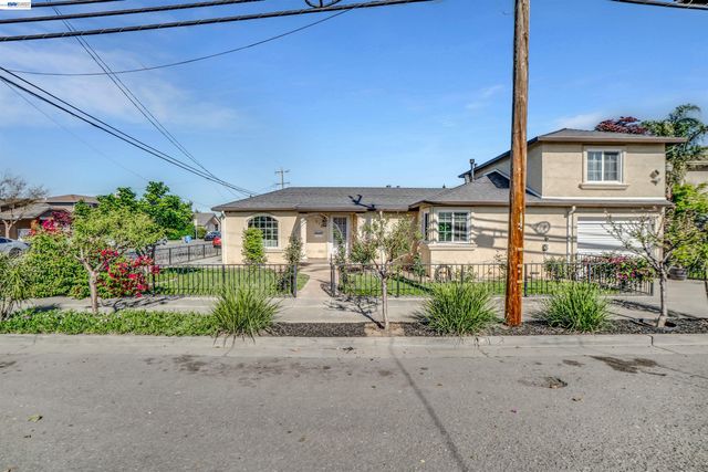 513 F St, Union City, CA 94587