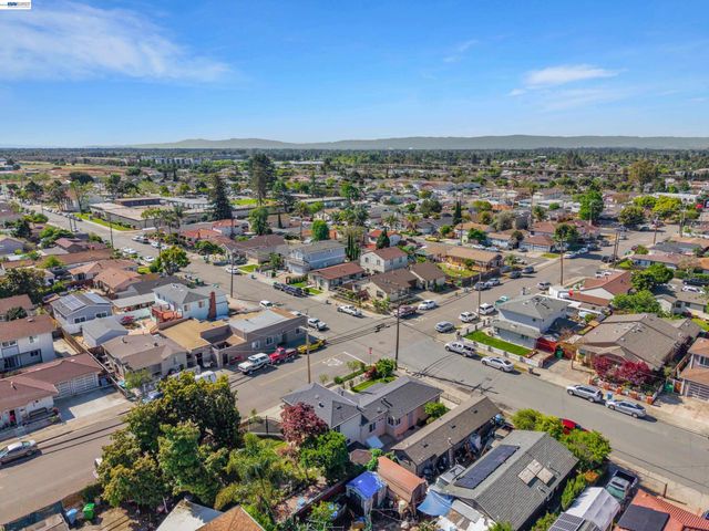 513 F St, Union City, CA 94587