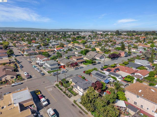 513 F St, Union City, CA 94587