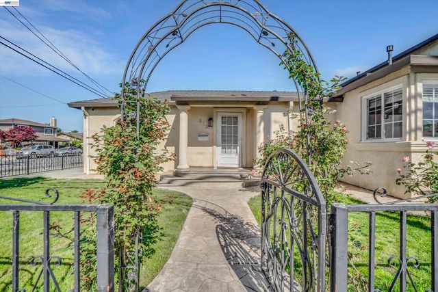 513 F St, Union City, CA 94587