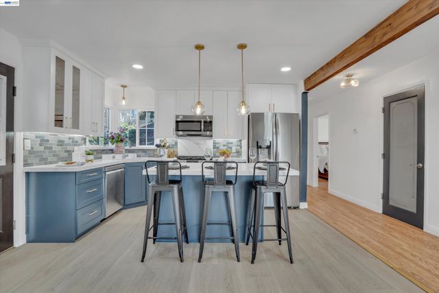 513 F St, Union City, CA 94587