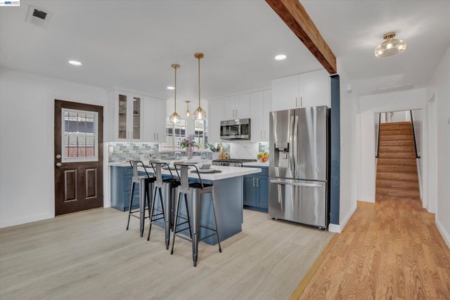 513 F St, Union City, CA 94587