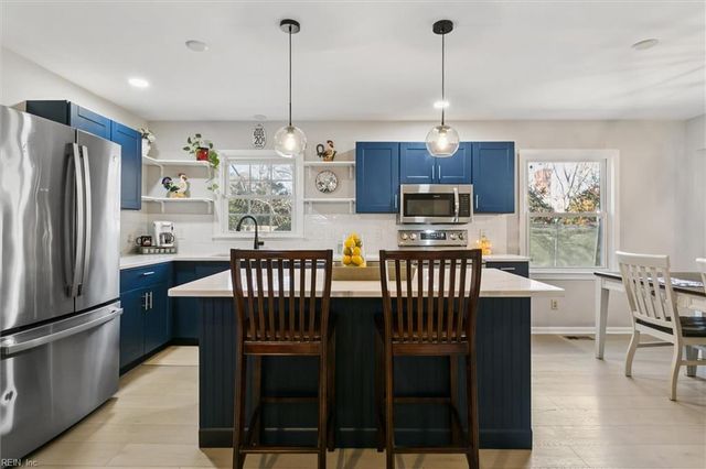 153 Beechmont DR, Newport News, VA 23608