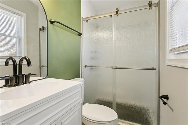 153 Beechmont DR, Newport News, VA 23608