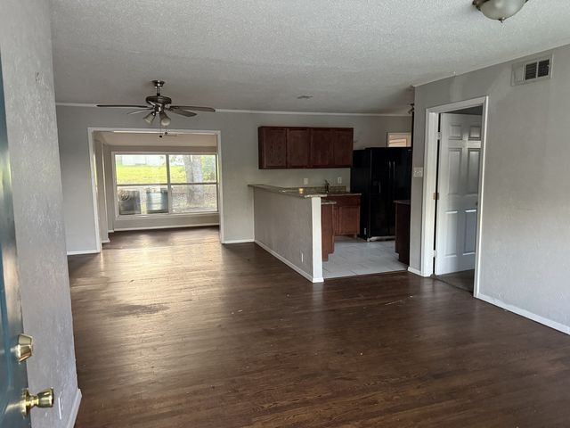 1844 Montclair Drive, Fort Worth, TX 76103